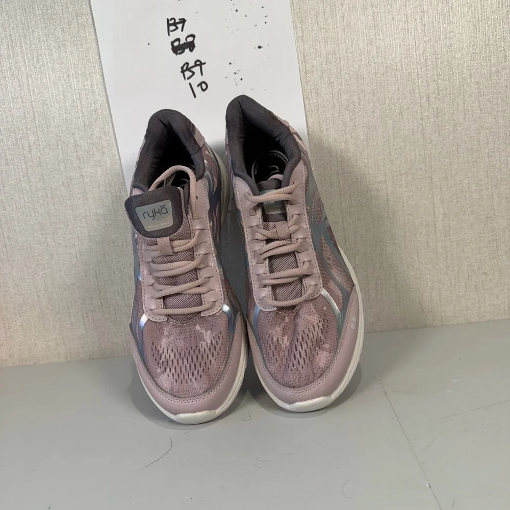 Ryka Women's Mauve and Teal‎ Athletic Shoes